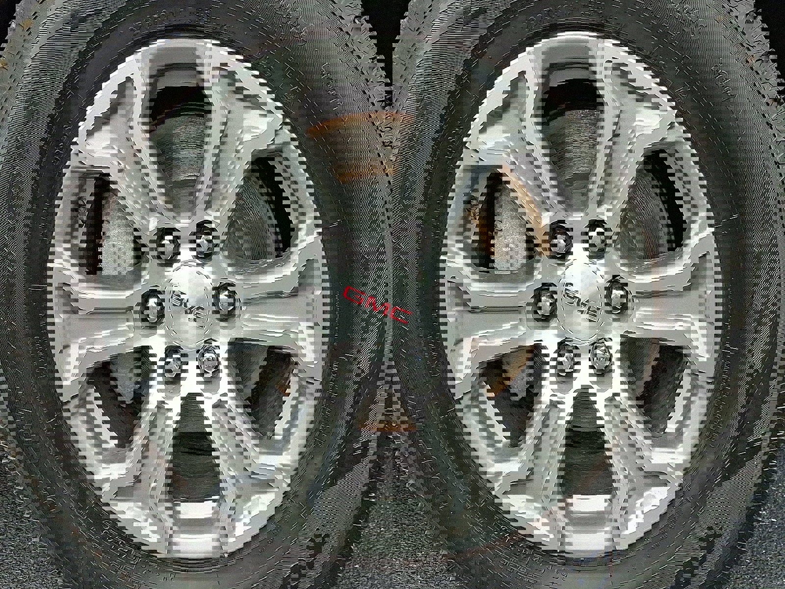 Used 2024 GMC Sierra 1500 SLE image 8