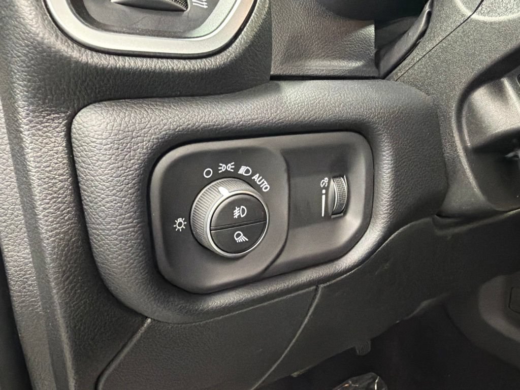 New 2027 RAM 3500 Lone Star AWD/4WD image 13