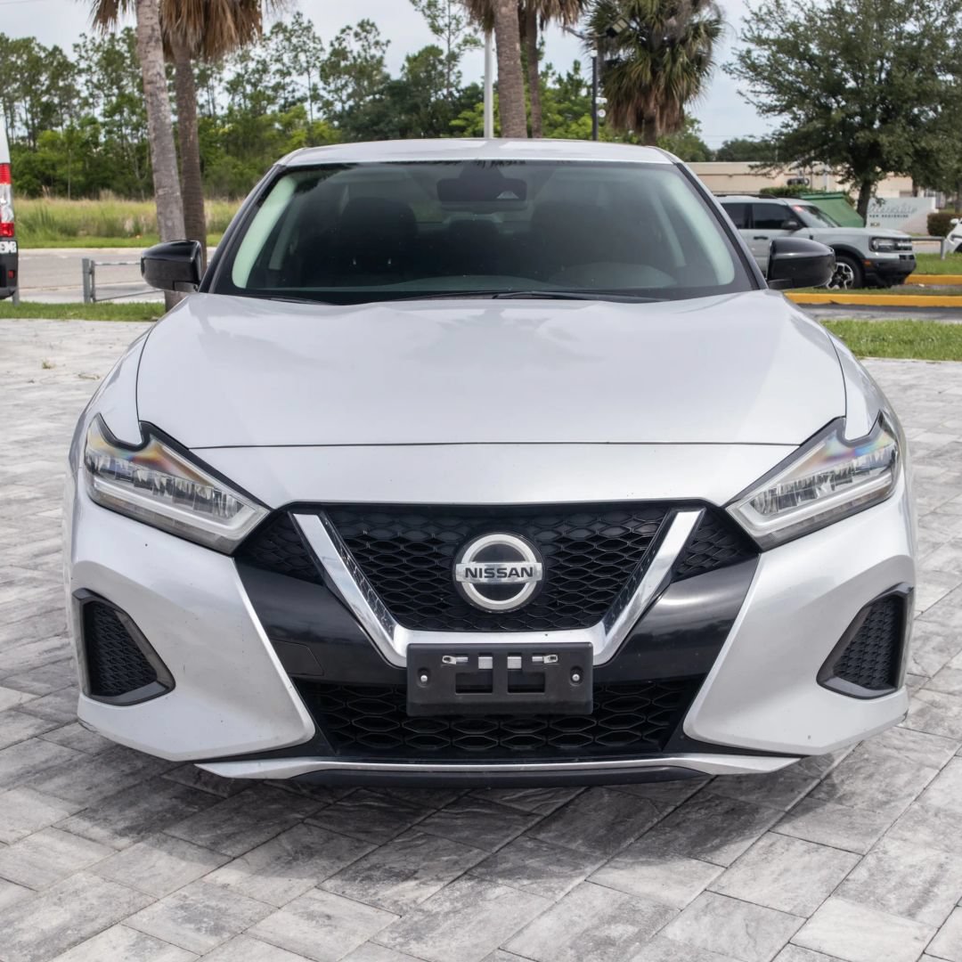 Used 2020 Nissan Maxima 3.5 S w/ Floor Mat Group FWD image 2