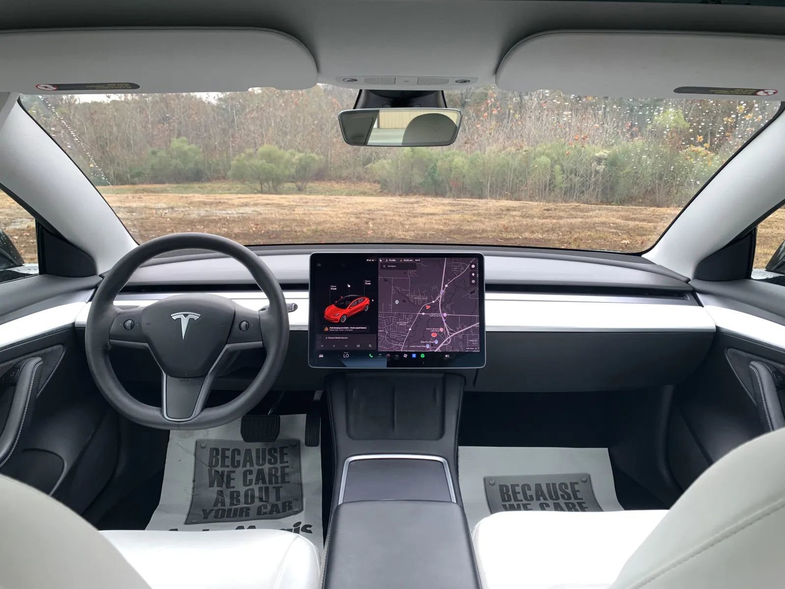 Used 2021 Tesla Model 3 Standard Range Plus image 13