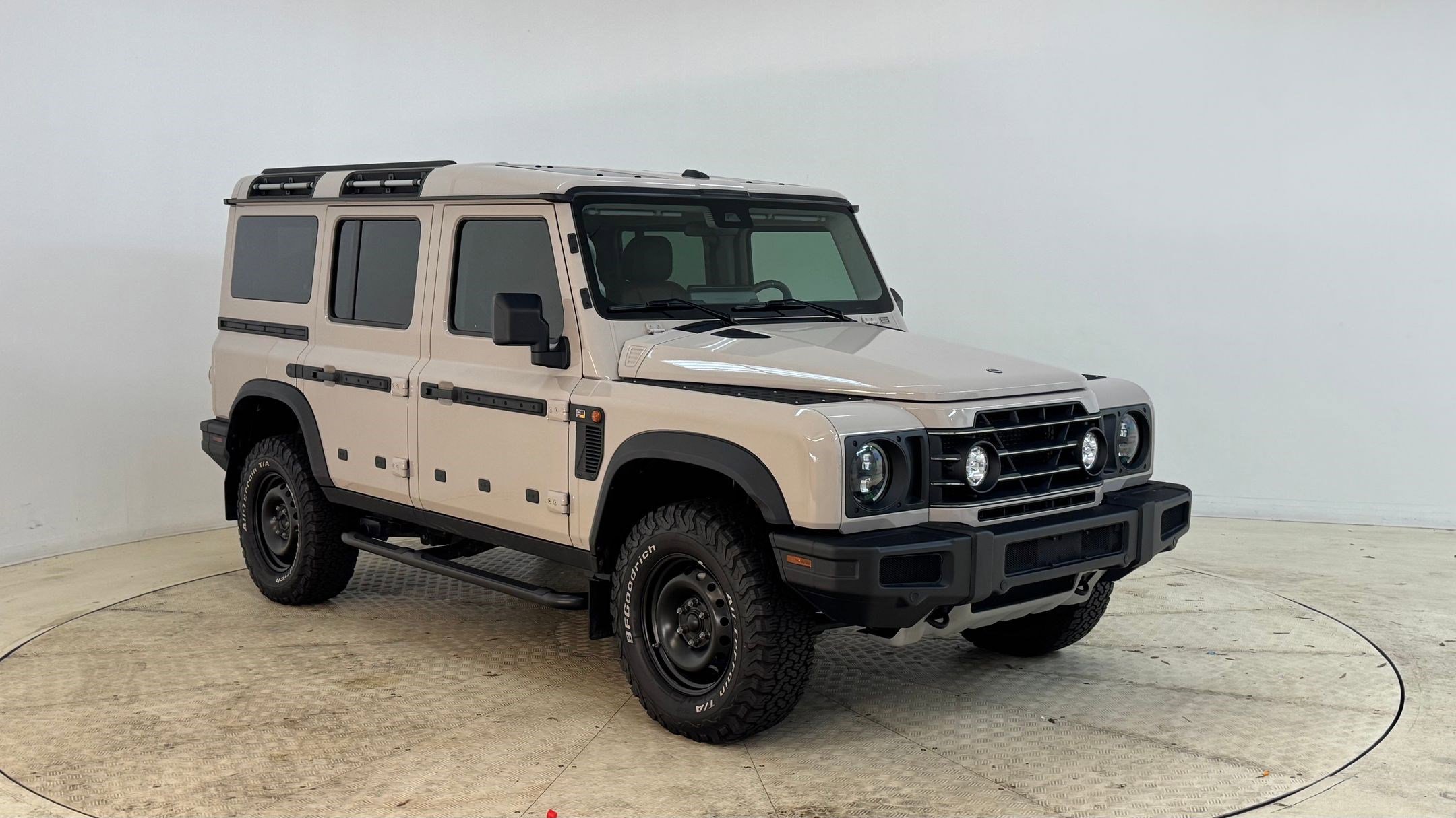 Used 2024 INEOS Grenadier Fieldmaster Edition image 7