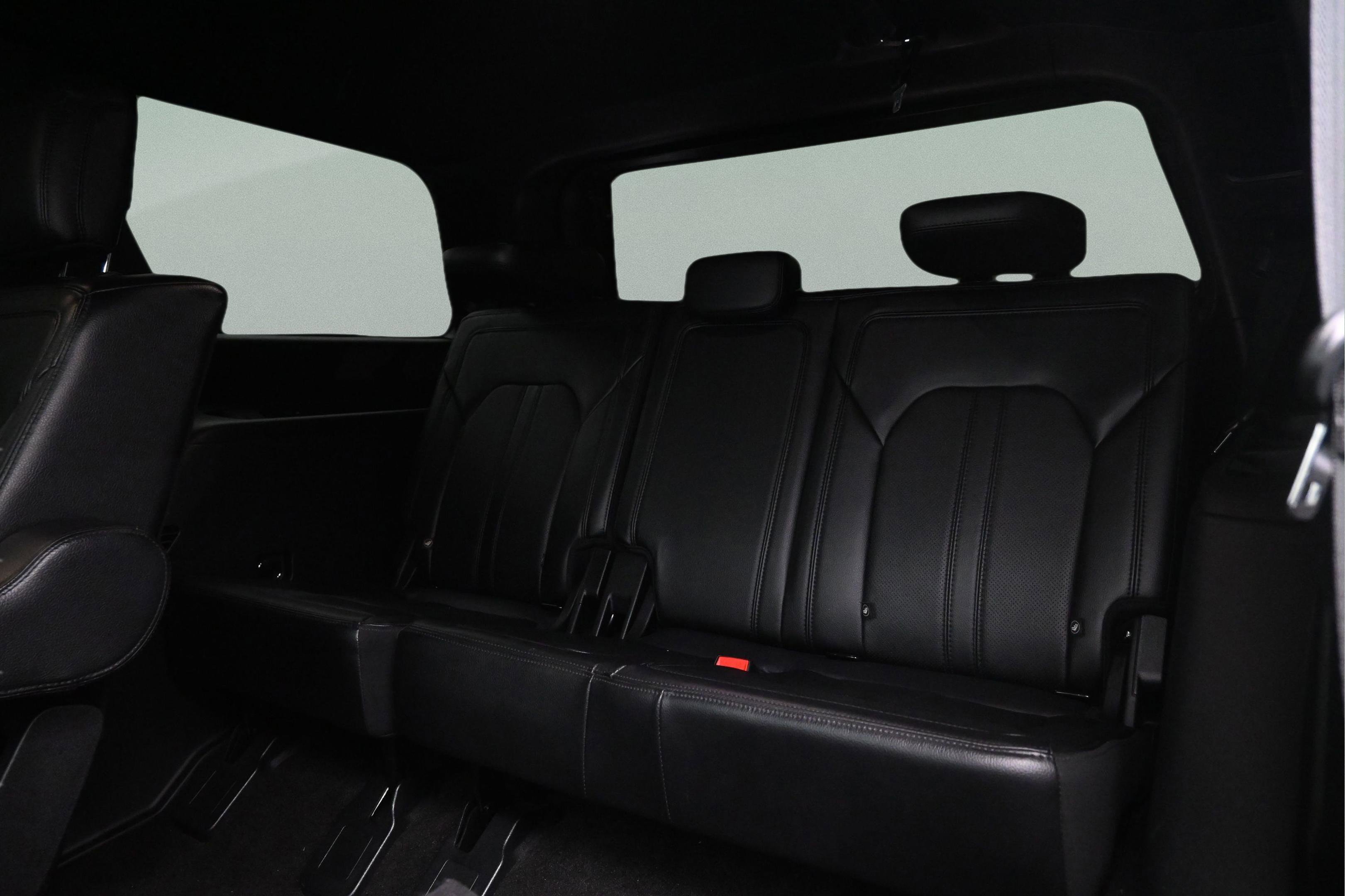 Used 2020 Ford Expedition Limited w/ Texas Edition Package RWD image 15