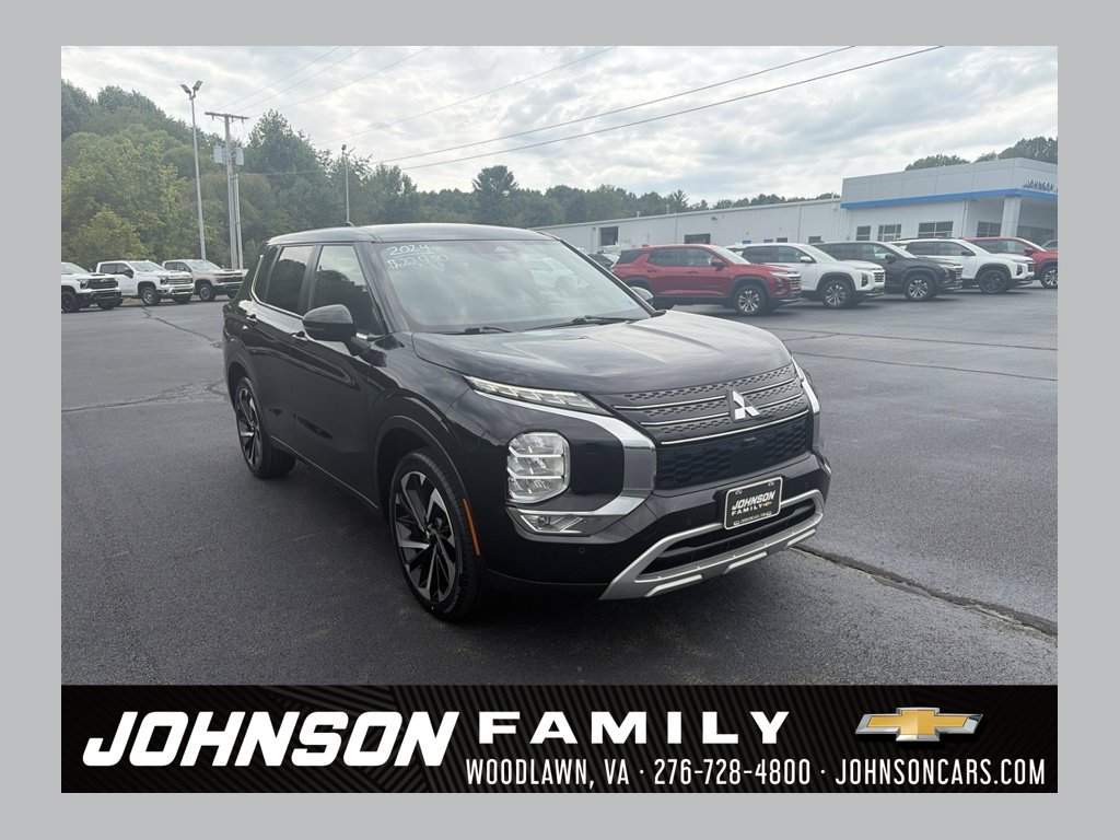 Used 2024 Mitsubishi Outlander SE