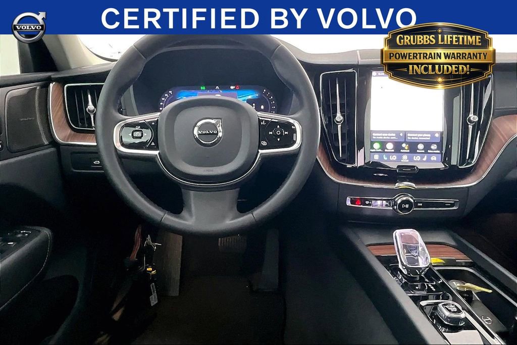 Certified 2024 Volvo XC60 B5 Ultimate AWD/4WD image 6