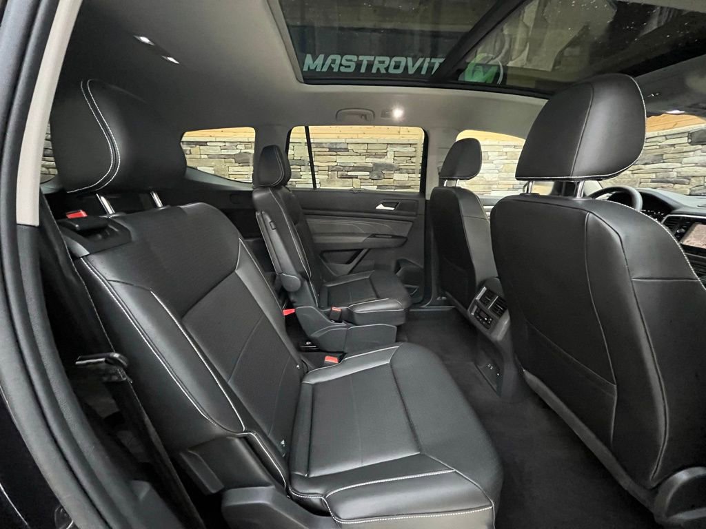 Used 2022 Volkswagen Atlas SEL image 39