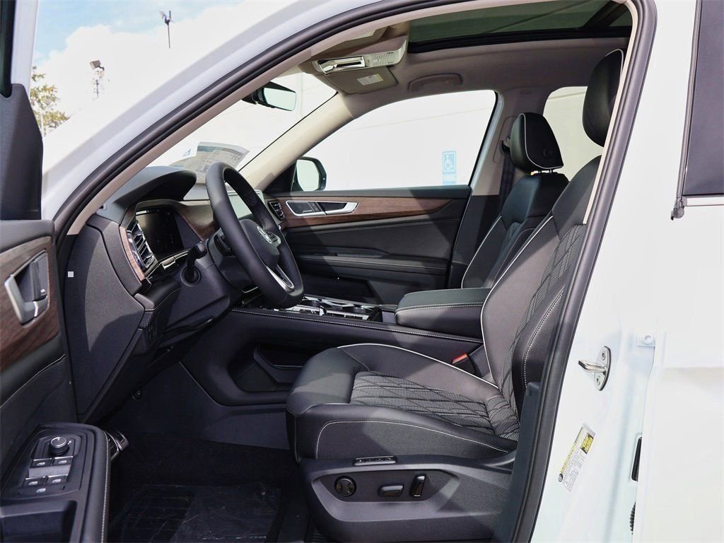 New 2026 Volkswagen Atlas SEL Premium R-Line image 12