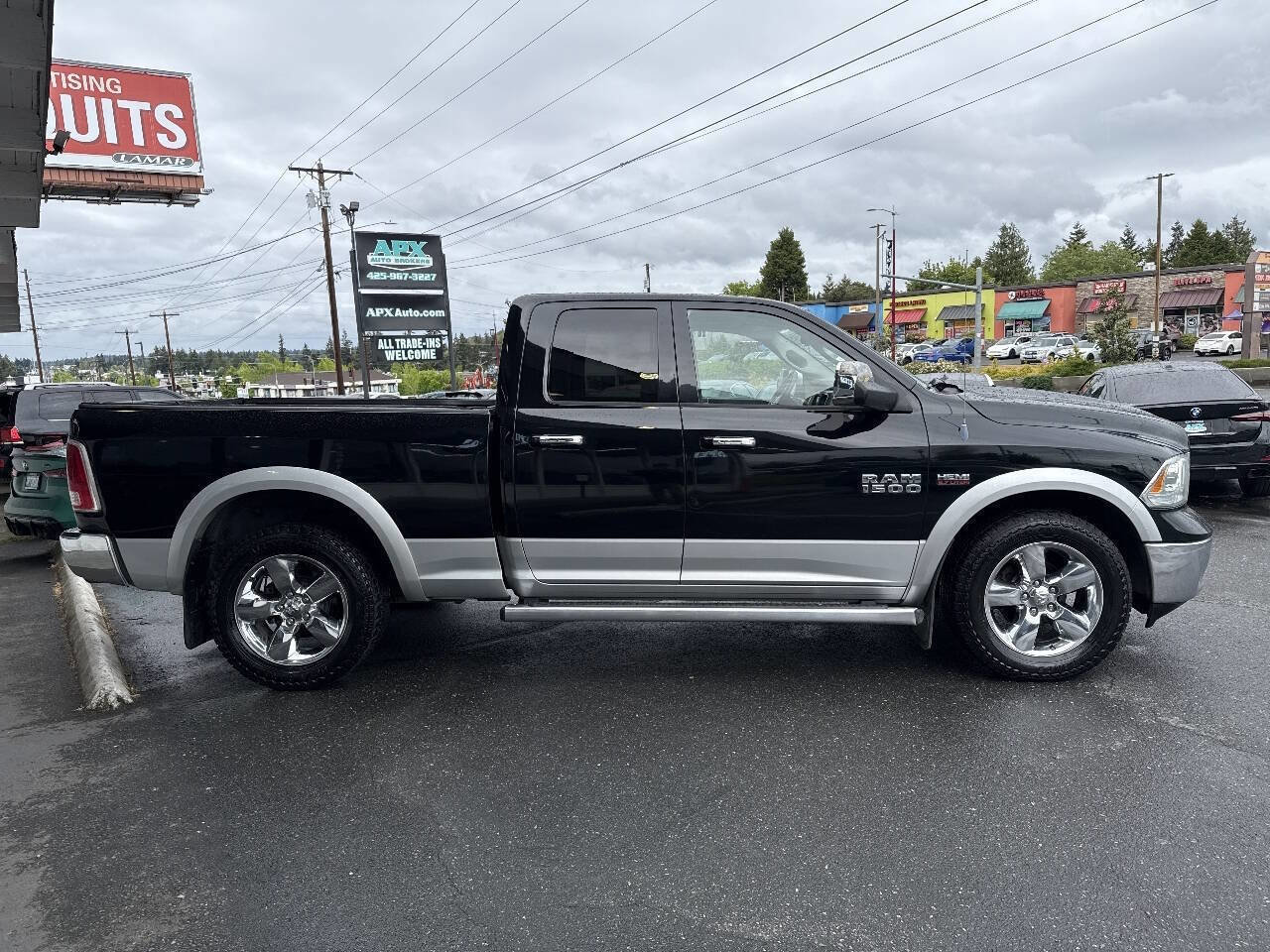 Used 2013 RAM 1500 Laramie w/ Convenience Group AWD/4WD image 9