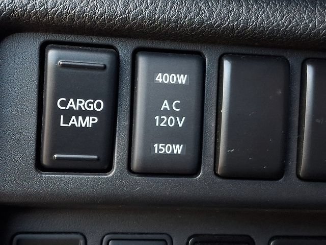 Used 2021 Nissan Titan PRO-4X w/ Pro-4x Convenience Package AWD/4WD image 29