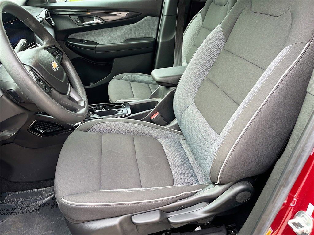 Used 2024 Chevrolet TrailBlazer LT image 18