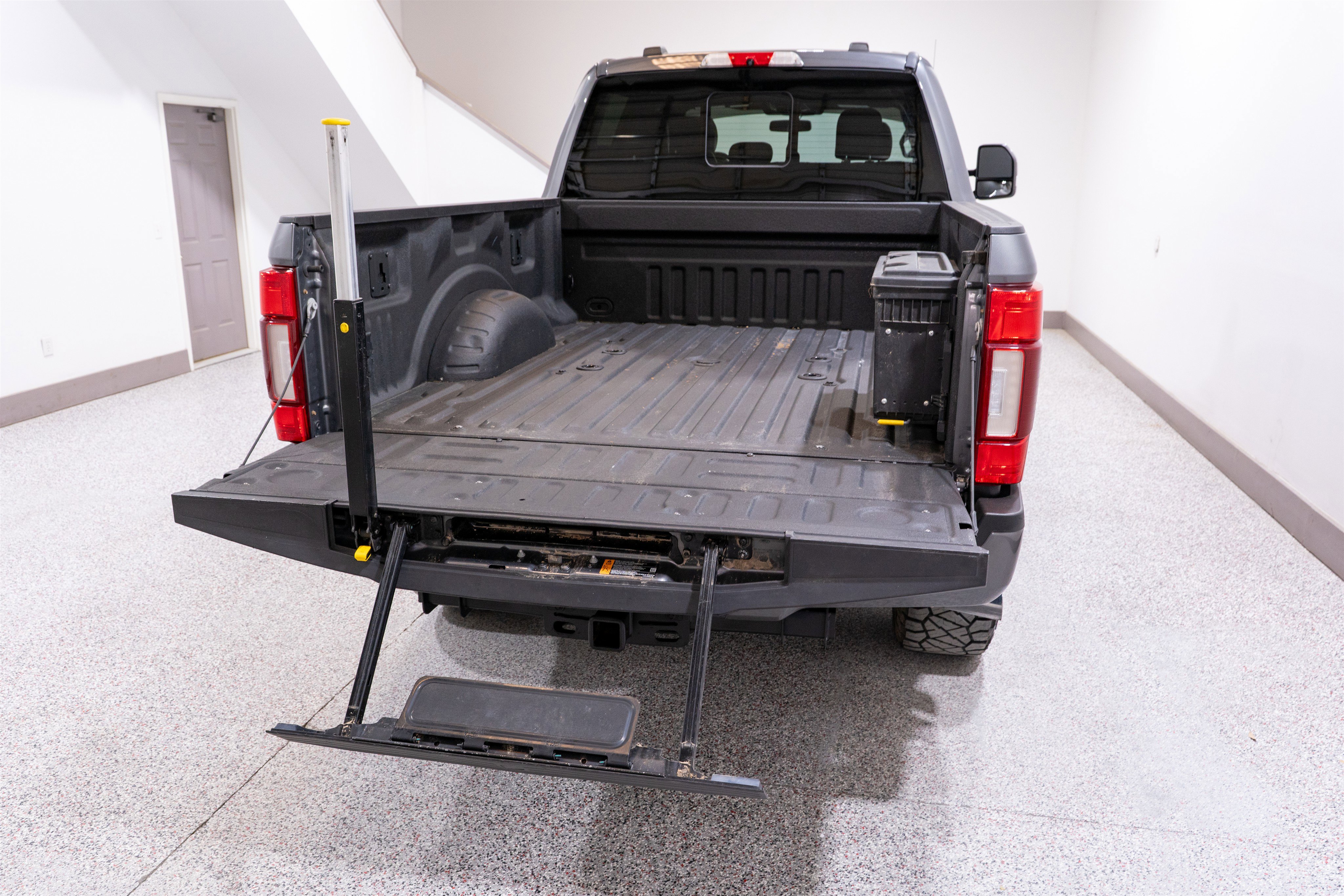 Used 2021 Ford F250 Platinum image 11