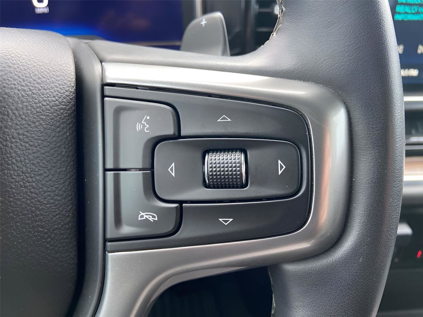 Used 2025 Chevrolet Silverado 1500 RST w/ Redline Edition image 18