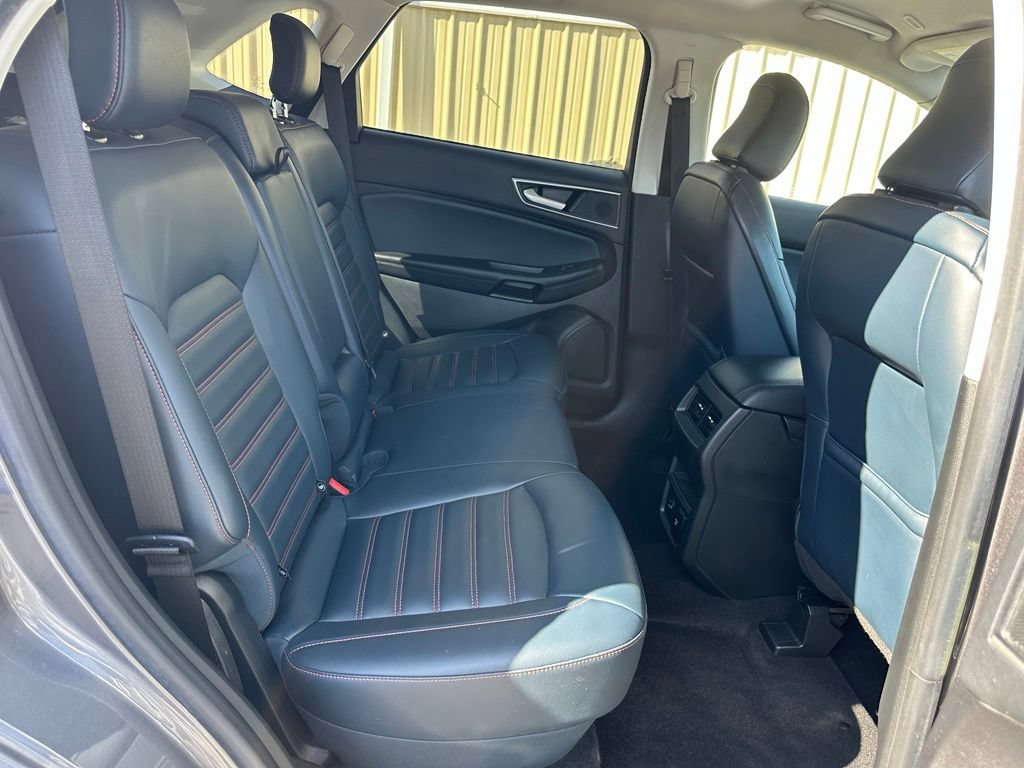 Used 2022 Ford Edge SEL w/ Sport Appearance Package AWD/4WD image 20