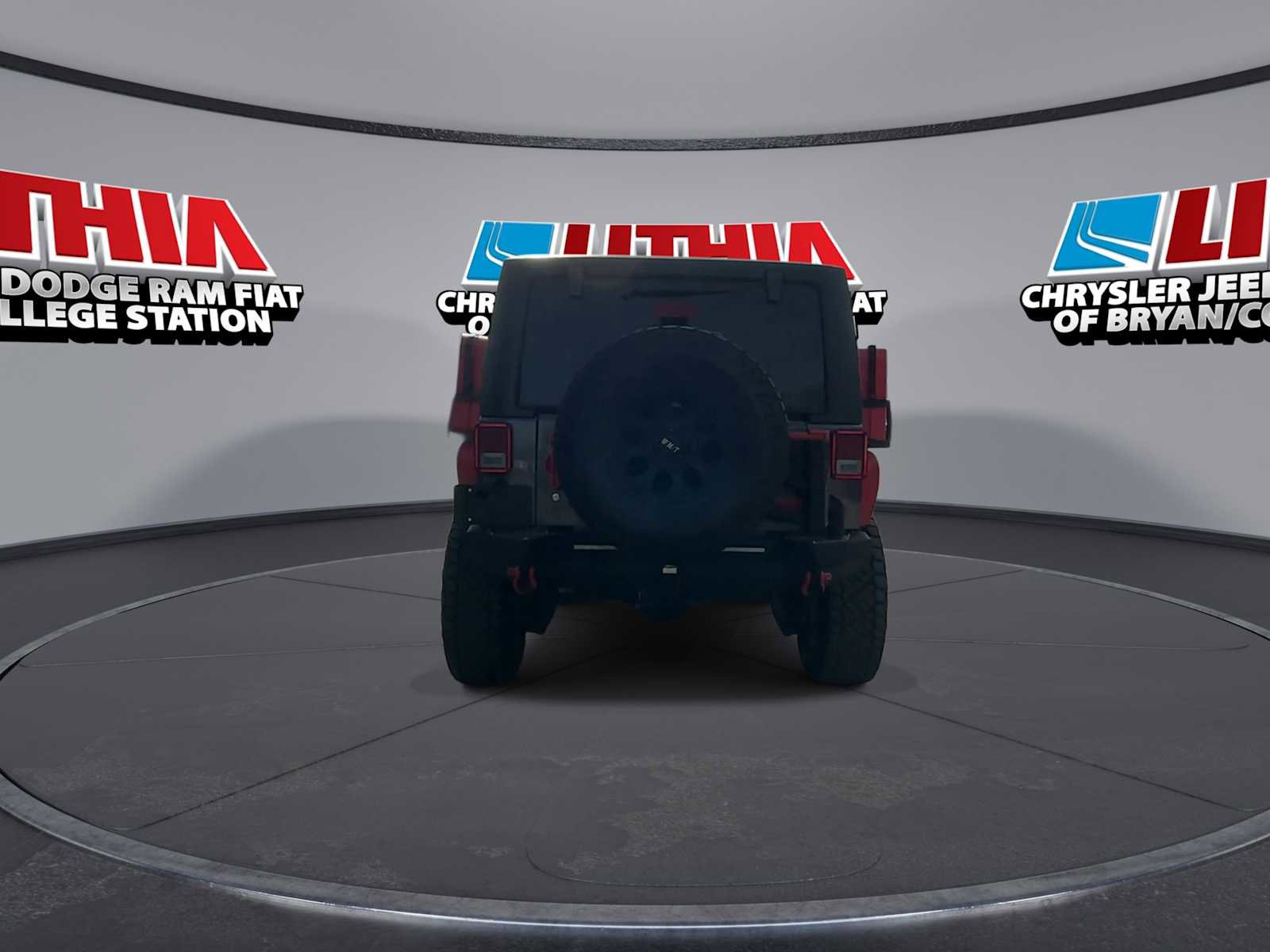 Used 2016 Jeep Wrangler Unlimited Rubicon w/ Connectivity Group image 7
