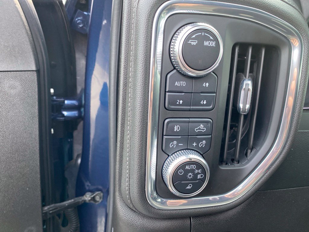Used 2022 GMC Sierra 3500 SLT w/ SLT Premium Package AWD/4WD image 14