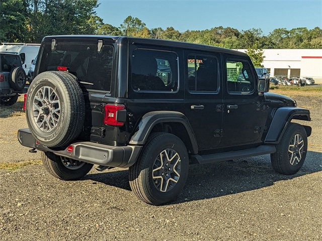 New 2025 Jeep Wrangler Sahara image 3