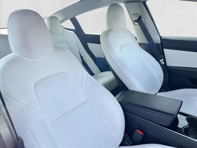 Used 2019 Tesla Model 3 Standard Range Plus image 20