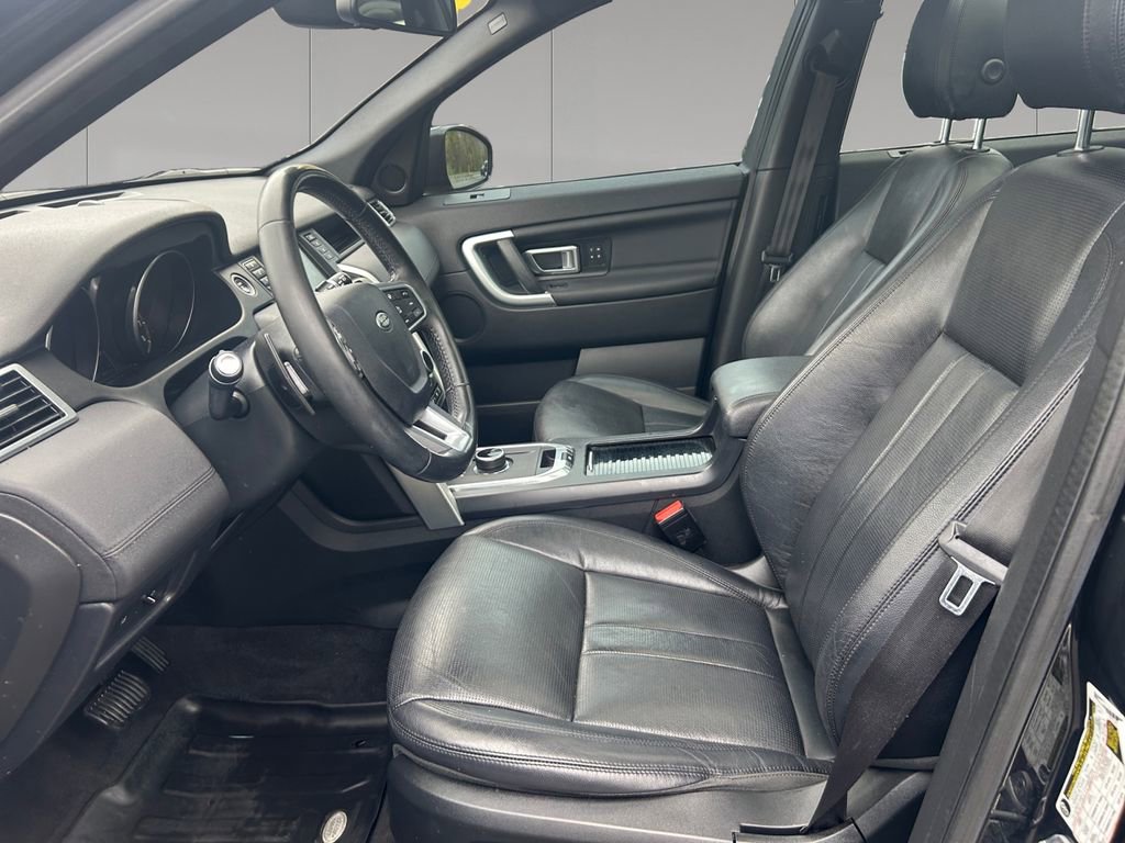 Used 2018 Land Rover Discovery Sport HSE image 10