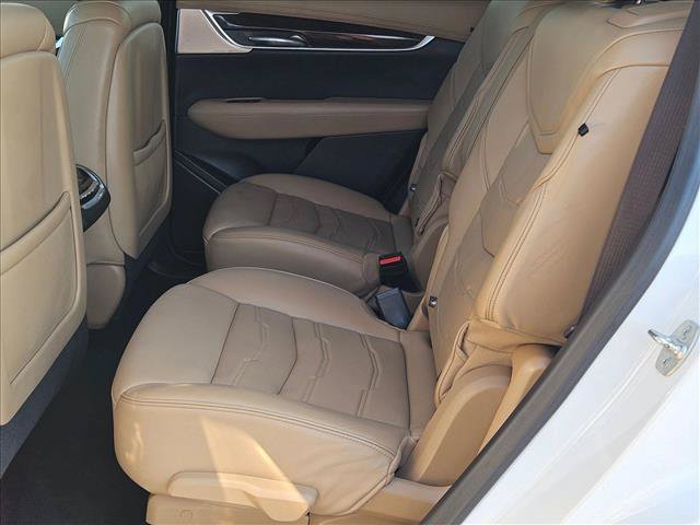 Used 2024 Cadillac XT6 Sport w/ Platinum Package AWD/4WD image 21