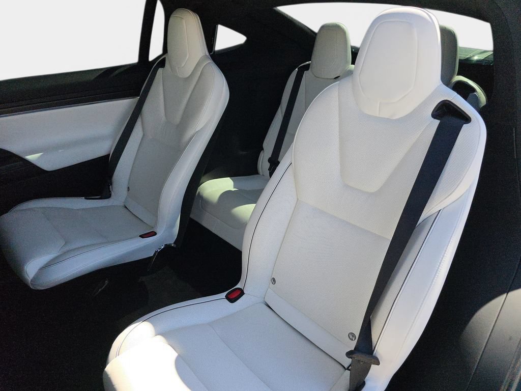 Used 2022 Tesla Model X Plaid AWD/4WD image 18