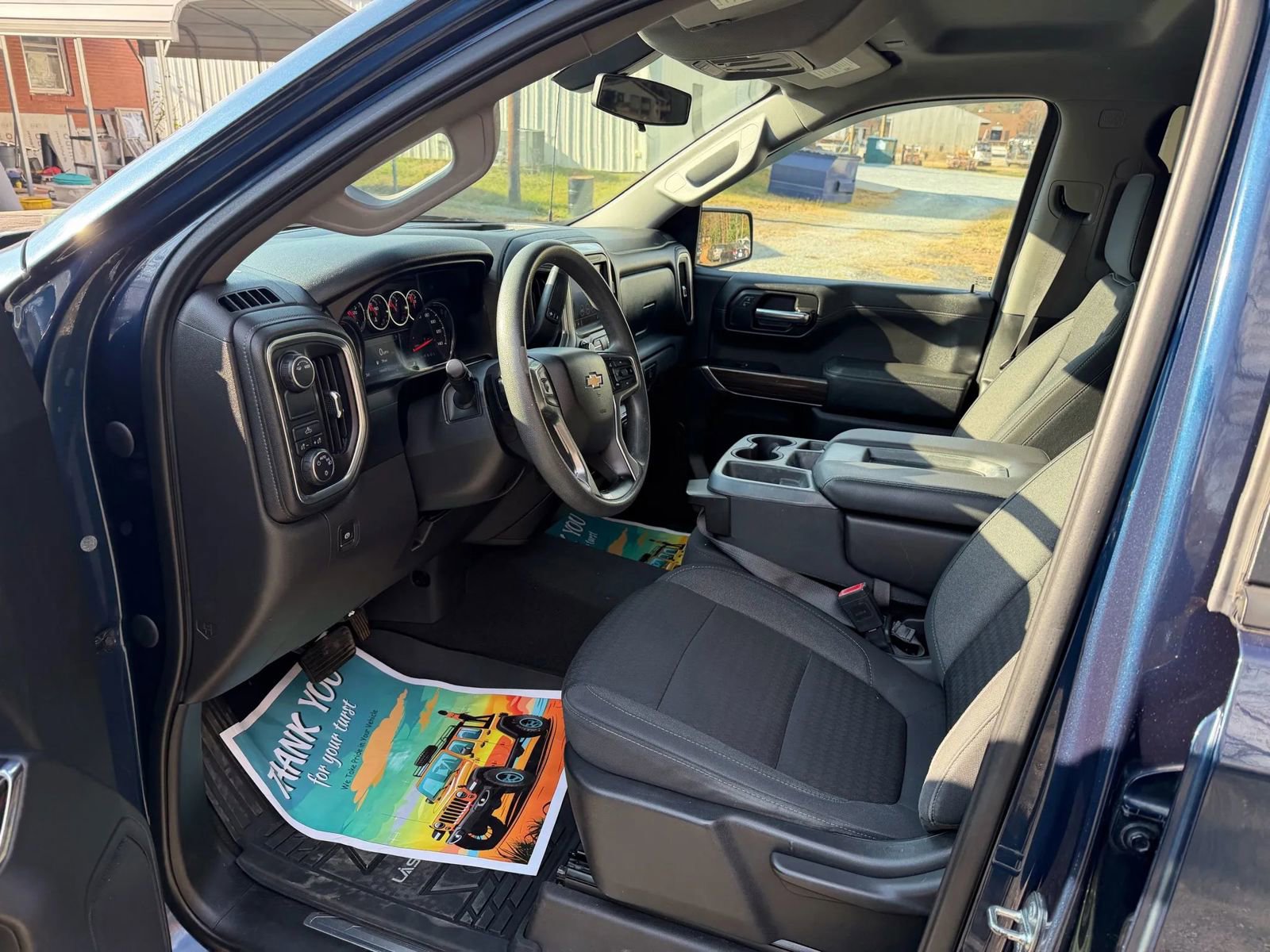 Used 2020 Chevrolet Silverado 1500 LT w/ LT Value Package image 17