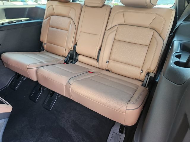 New 2027 Lincoln Navigator Black Label AWD/4WD image 16