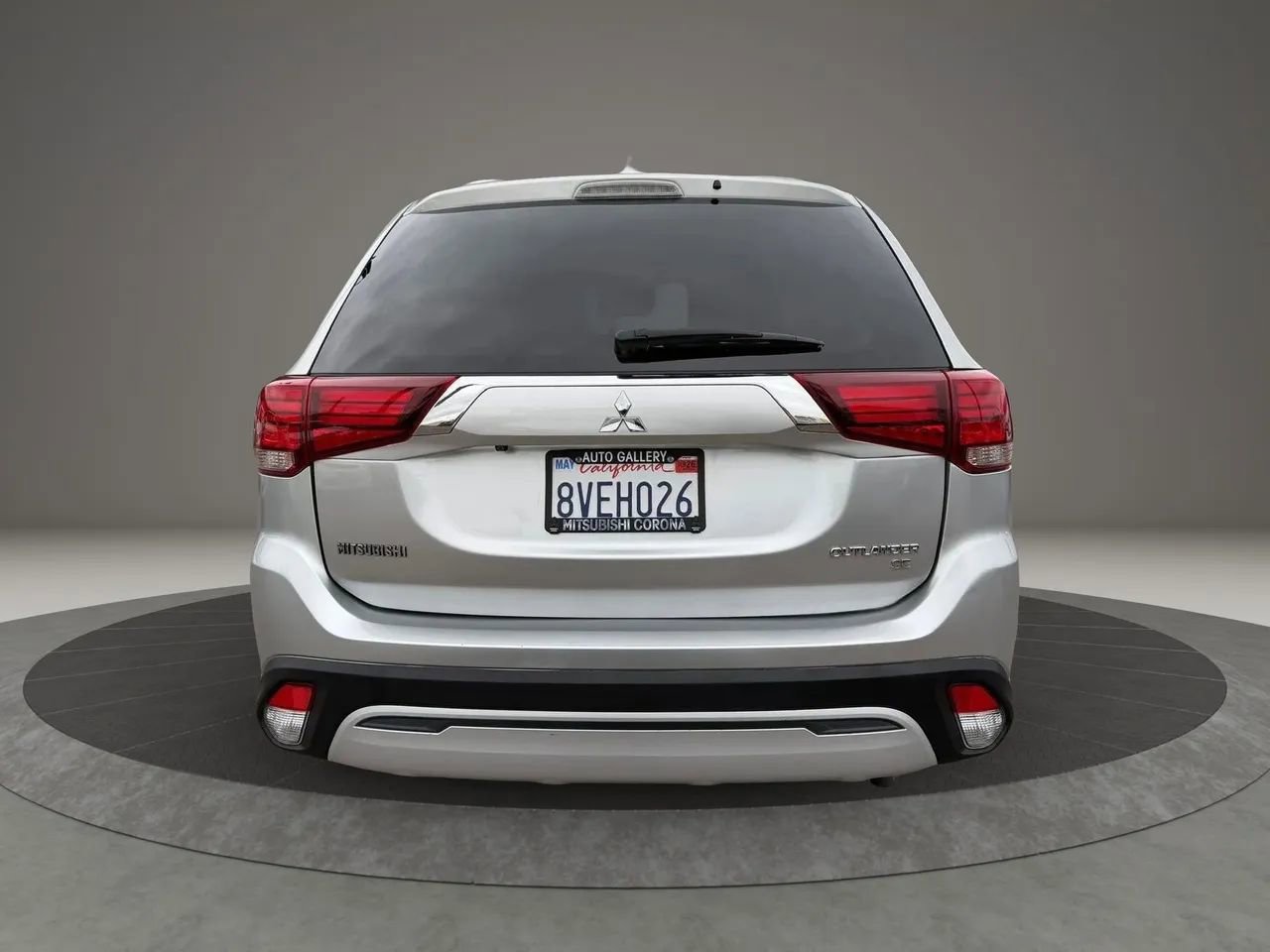 Used 2019 Mitsubishi Outlander SE image 8