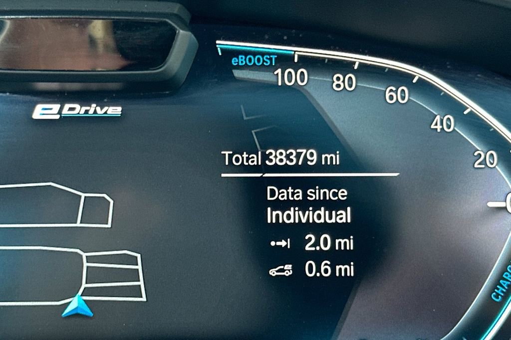 Used 2023 BMW 530e 530e iPerformance w/ Premium Package image 30