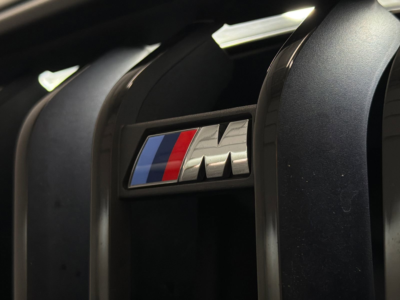 Used 2025 BMW M850i xDrive Coupe w/ M Carbon Exterior Package image 48