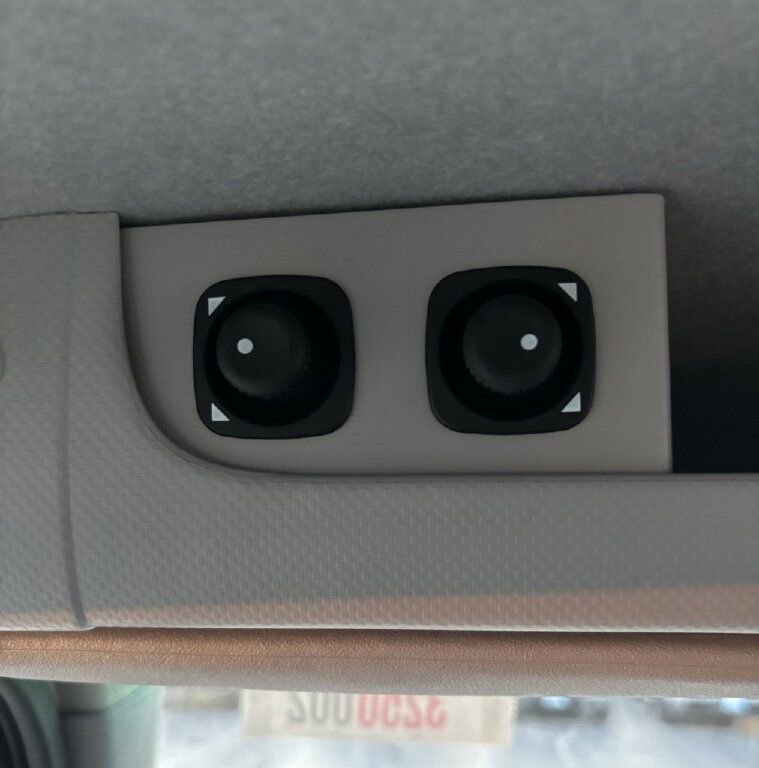 New 2025 Chevrolet Low Cab Forward image 9