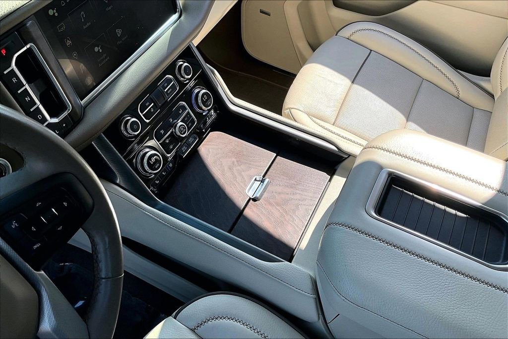 Used 2023 GMC Yukon Denali image 18
