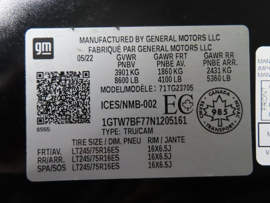 Used 2022 GMC Savana 2500 Extended w/ Enhanced Convenience Package image 61