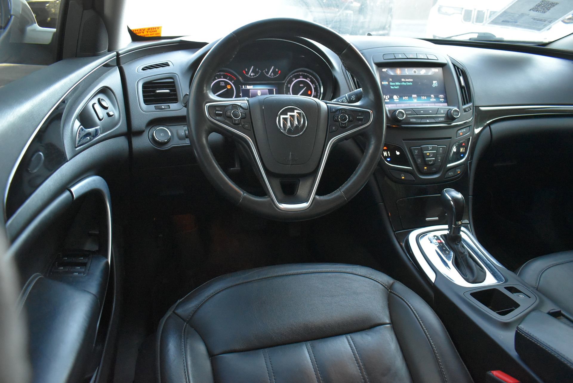 Used 2016 Buick Regal Premium image 16