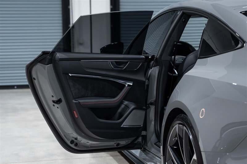 Used 2023 Audi RS 7 Sportback AWD/4WD image 29