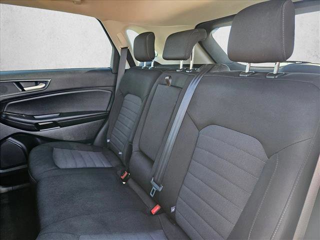 Used 2024 Ford Edge SE image 17