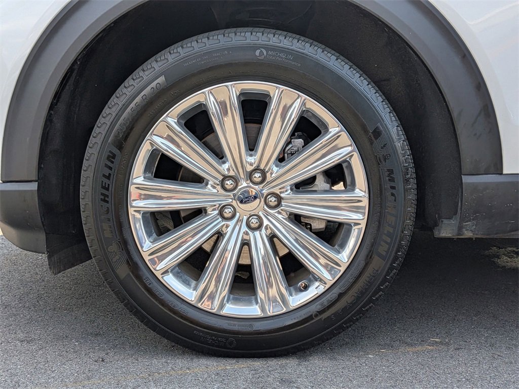 Used 2022 Ford Explorer Limited w/ Equipment Group 301A image 33