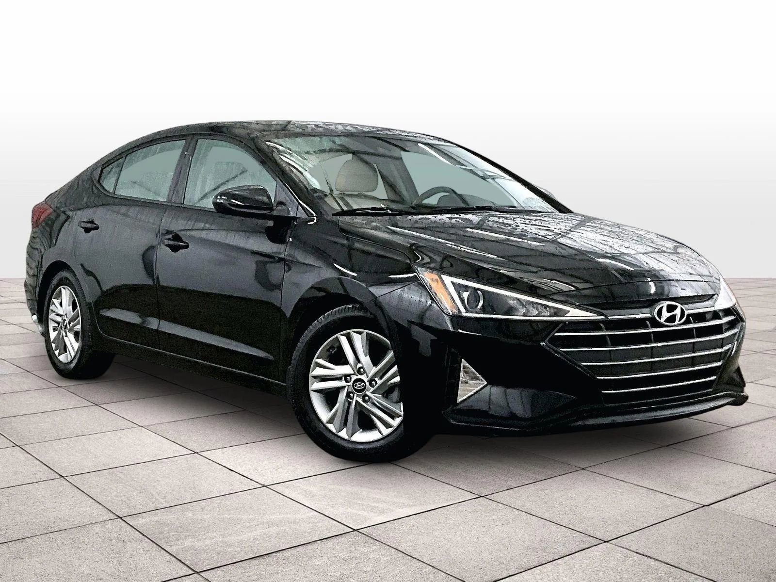 Used 2020 Hyundai Elantra Value Edition image 2