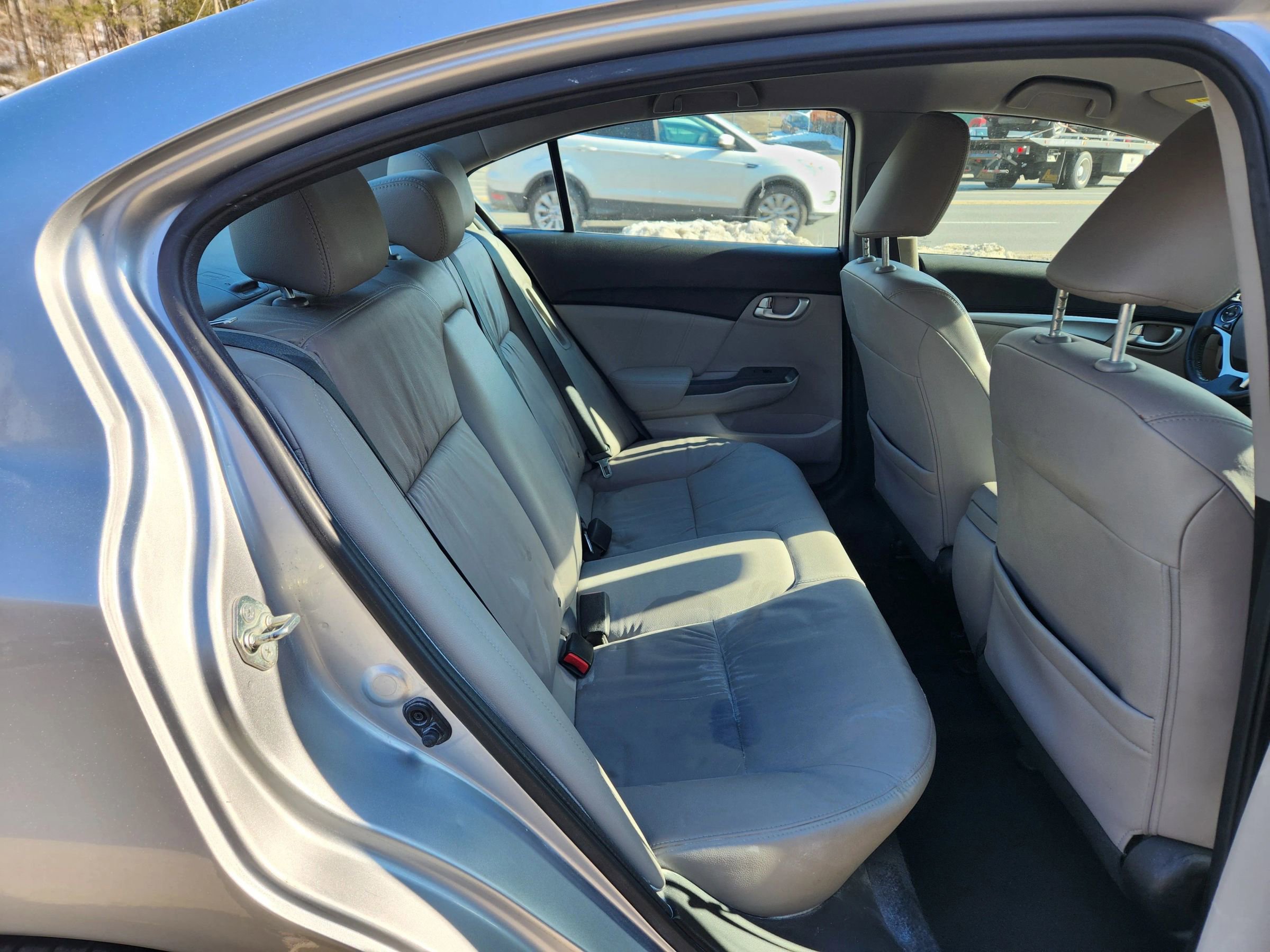 Used 2015 Honda Civic Hybrid Sedan image 19