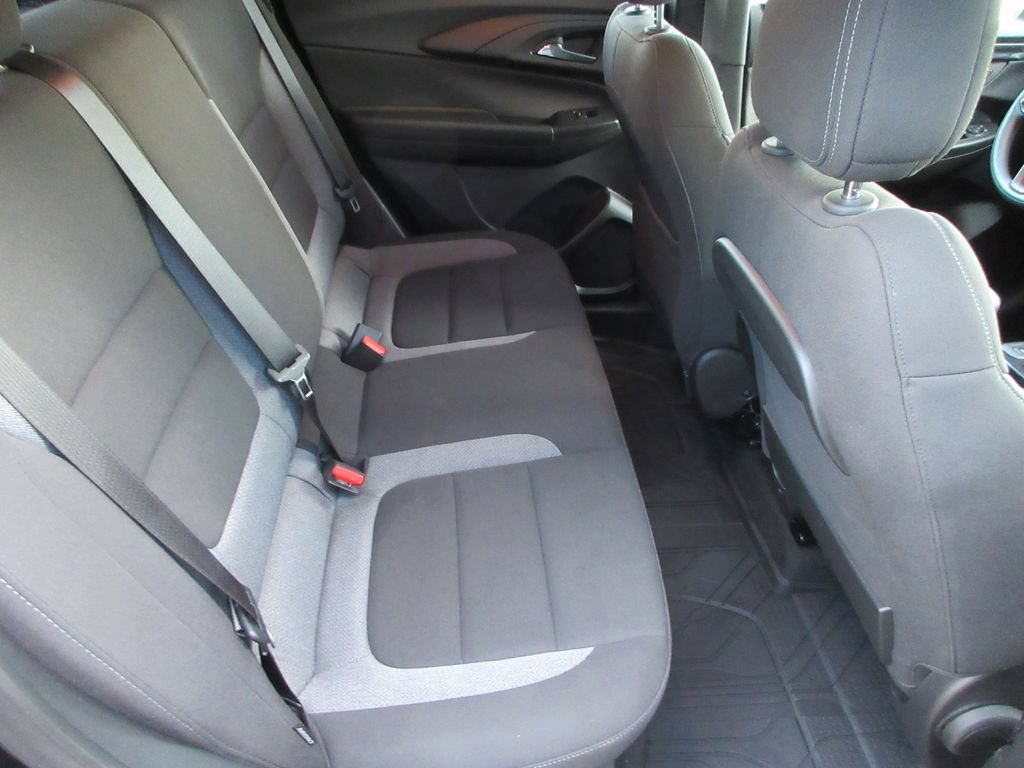 Certified 2025 Chevrolet TrailBlazer LT FWD image 18