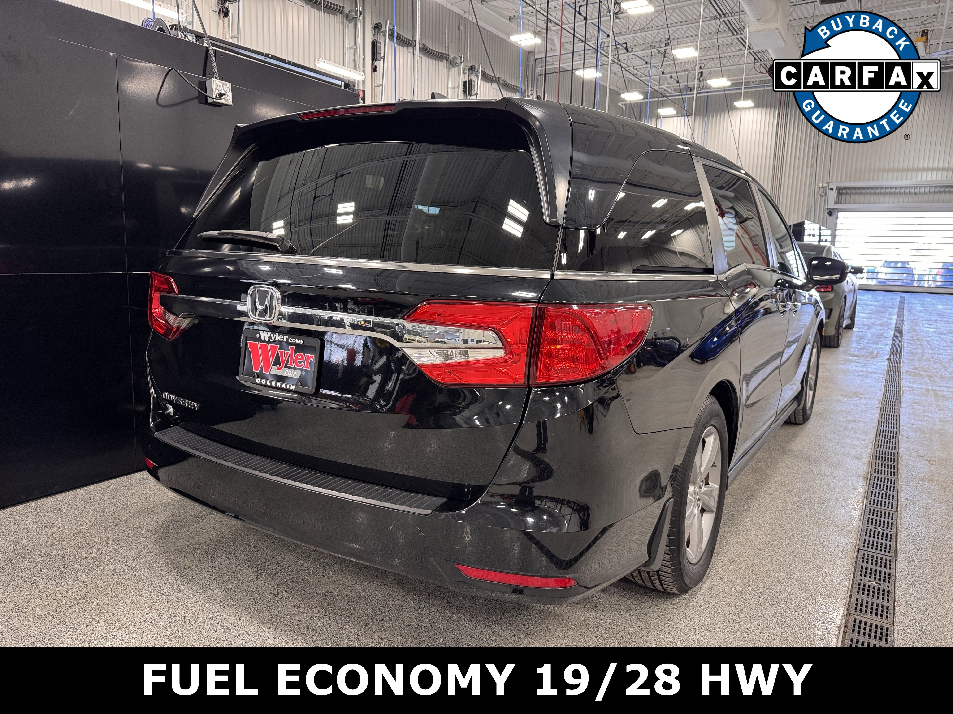 Used 2018 Honda Odyssey EX image 3