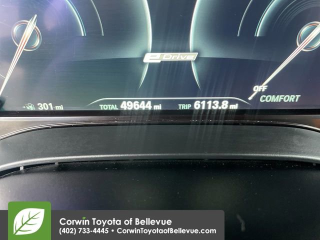 Used 2019 BMW 530e xDrive w/ Convenience Package image 10