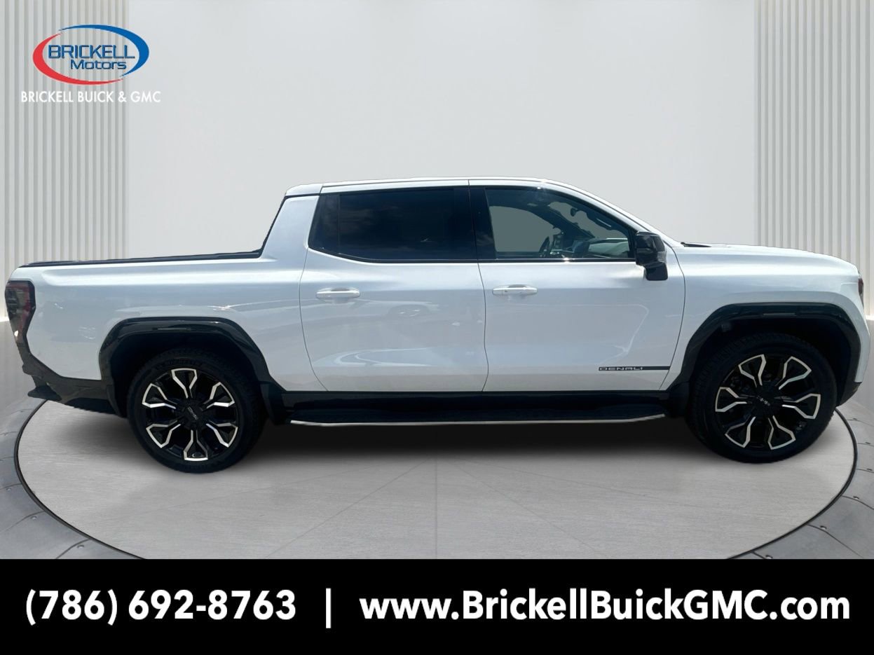 New 2025 GMC Sierra EV Denali image 4