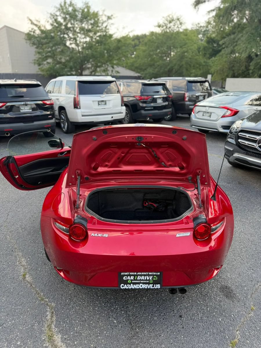 Used 2016 MAZDA MX-5 Miata Grand Touring RWD image 9