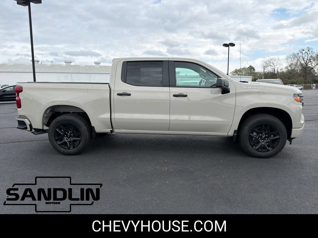 New 2026 Chevrolet Silverado 1500 Custom RWD image 2
