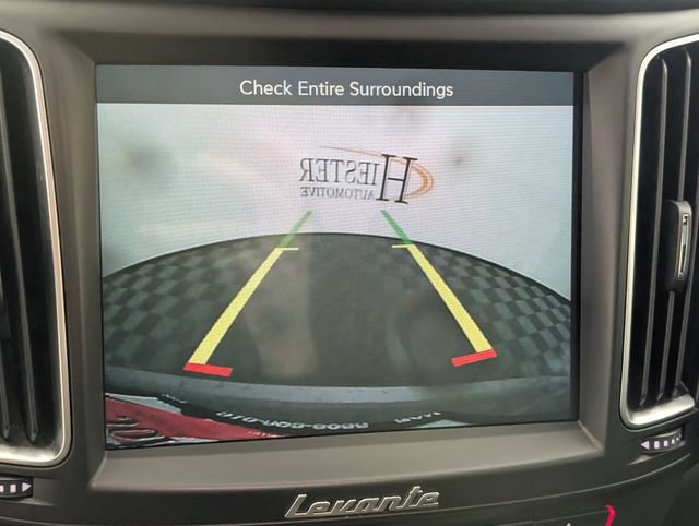 Used 2018 Maserati Levante AWD/4WD image 23