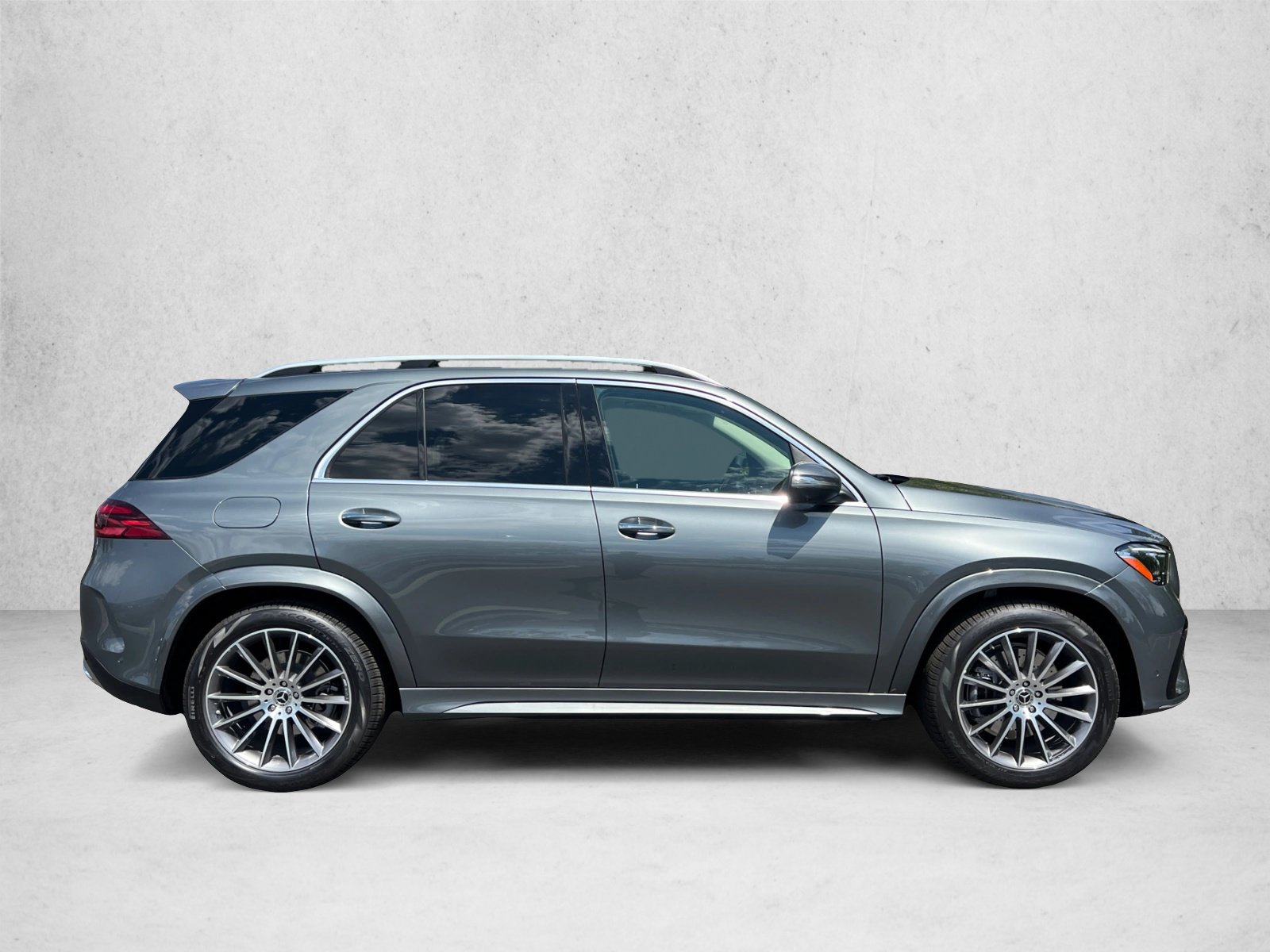 New 2026 Mercedes-Benz GLE 350 4MATIC image 4