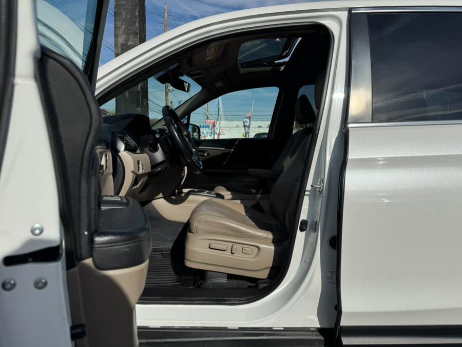 Used 2022 Honda Pilot EX-L image 17