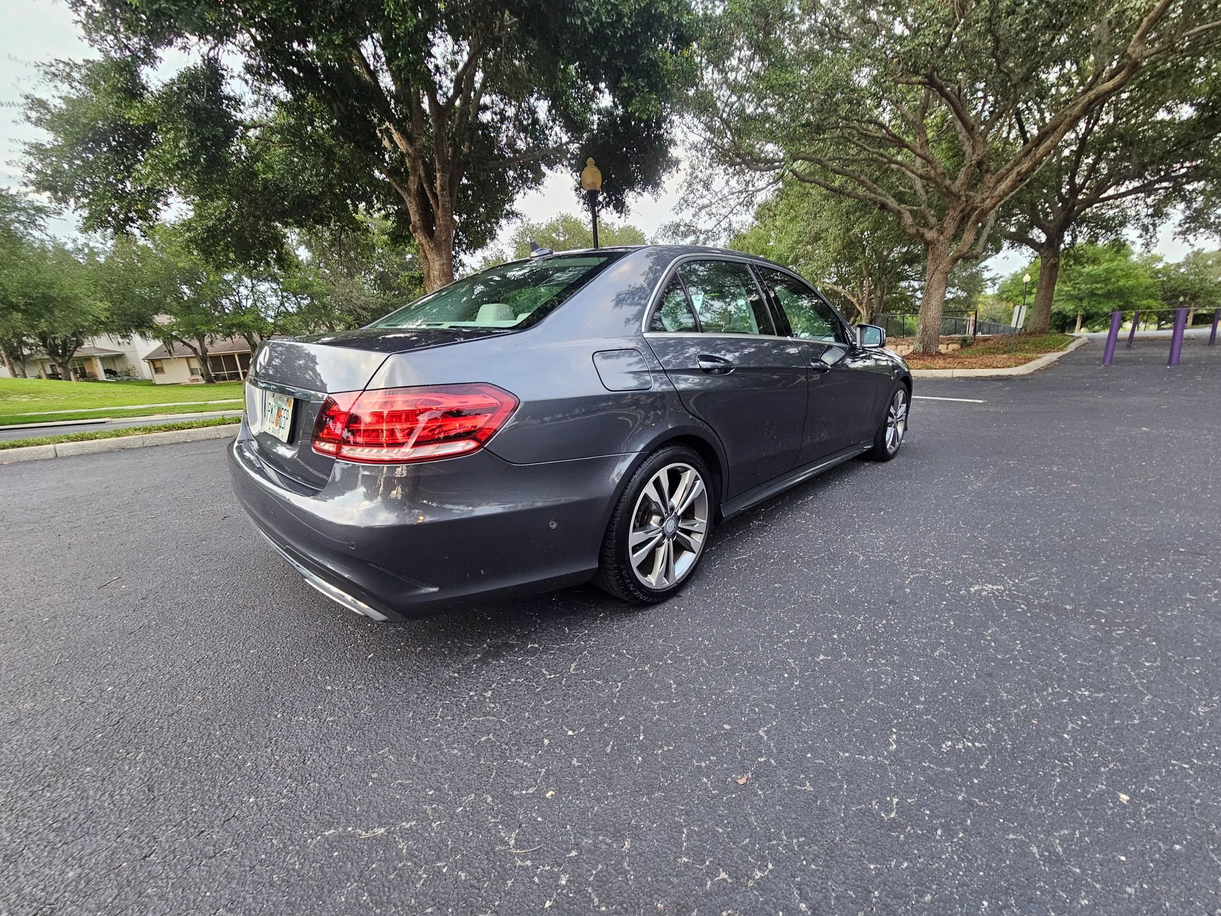 Used 2016 Mercedes-Benz E 350 Sedan image 9