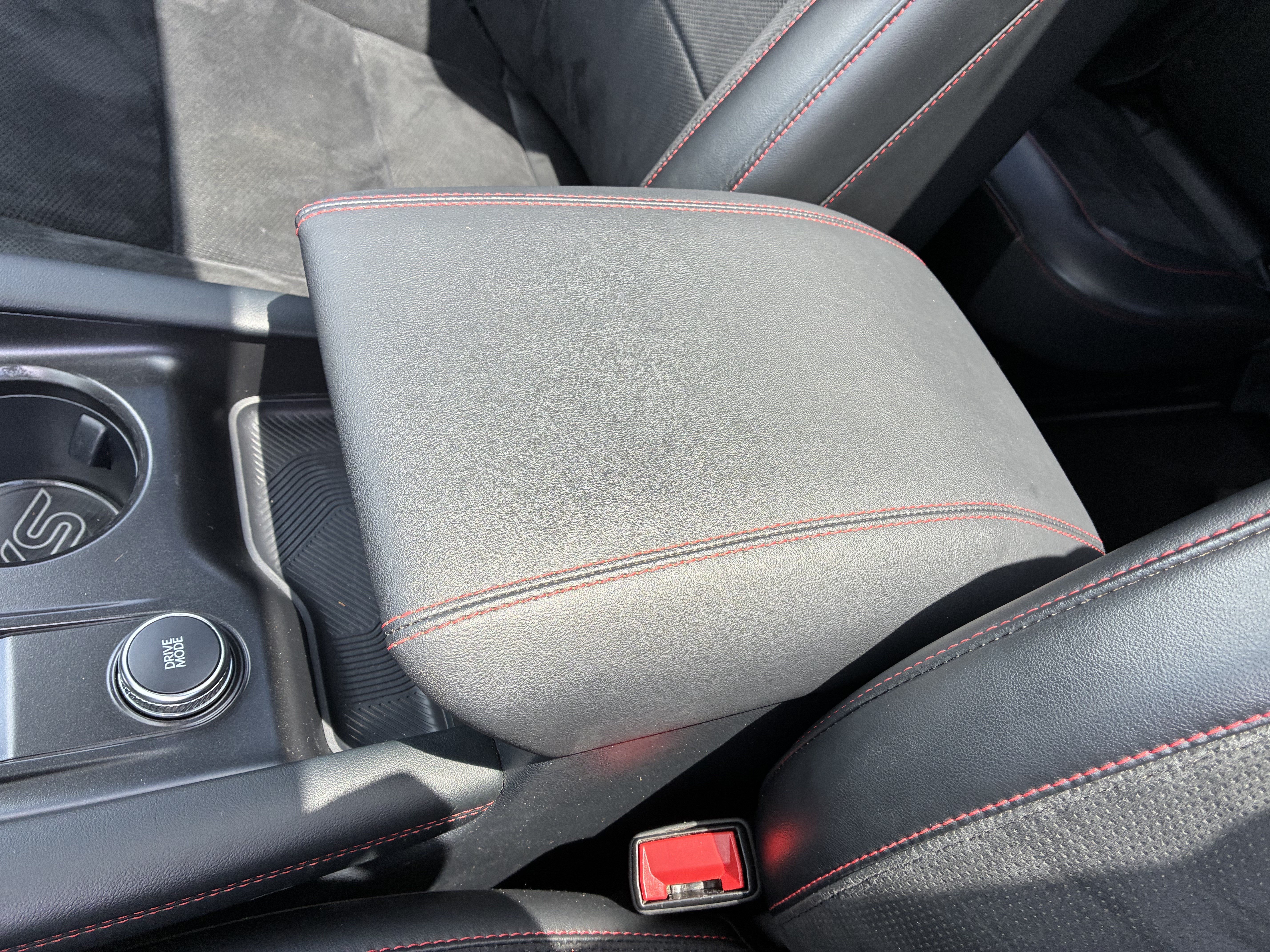 Used 2025 Ford Explorer ST AWD/4WD image 36