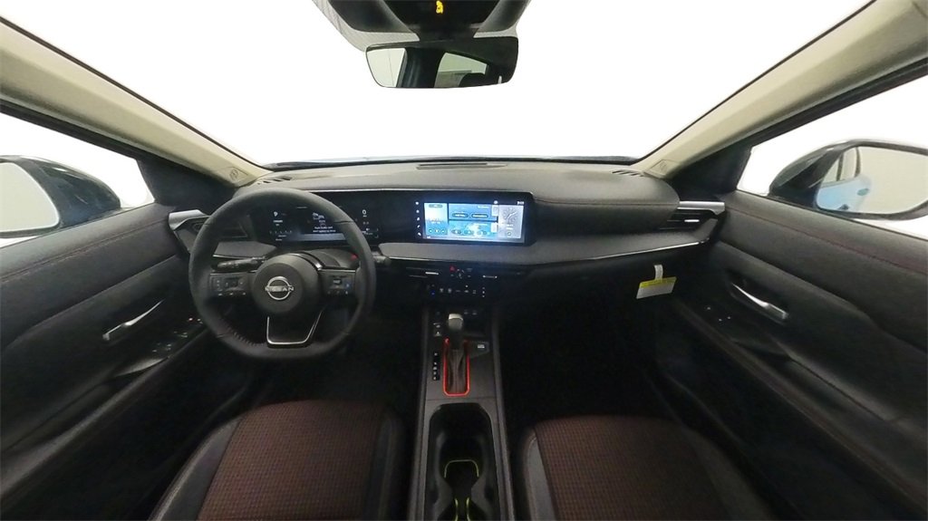 New 2025 Nissan Kicks SR w/ Interior Electronics Package image 28