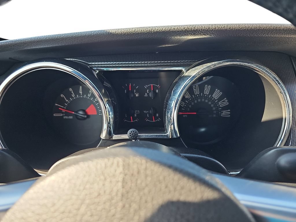 Used 2006 Ford Mustang GT RWD image 19